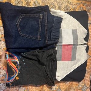 3pc Hilfiger zip up hoodie, old navy jeans and a shirt for boys size 7
